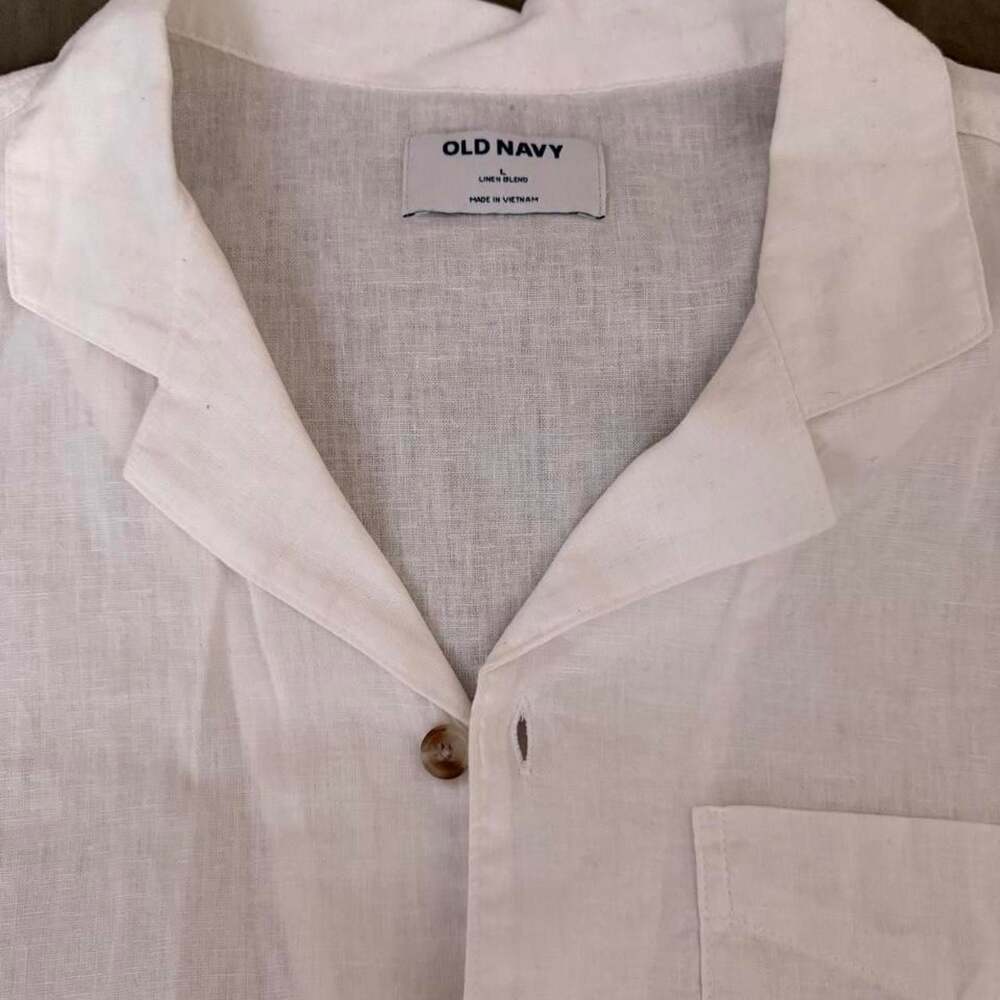 Old Navy White Linen Blend Camp Collar Short Sleeve Button-Down Shirt